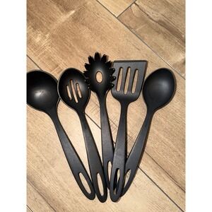 Tramontina 5 Piece Kitchen Utensil Set Black Nylon Heat Resistant Non-Stick Tool